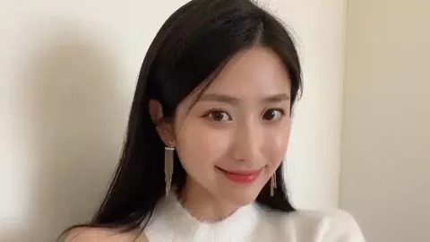 女子耗时16年绣完清明上河图